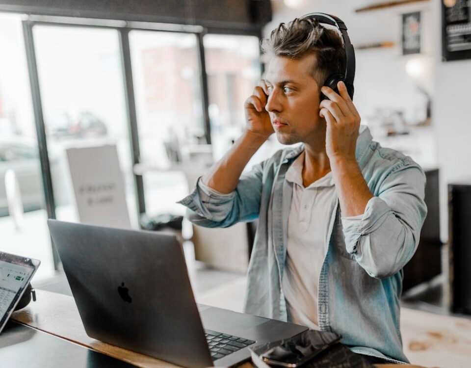 O impacto das pré-vendas de álbuns no comércio online O impacto das pré-vendas de álbuns no comércio online