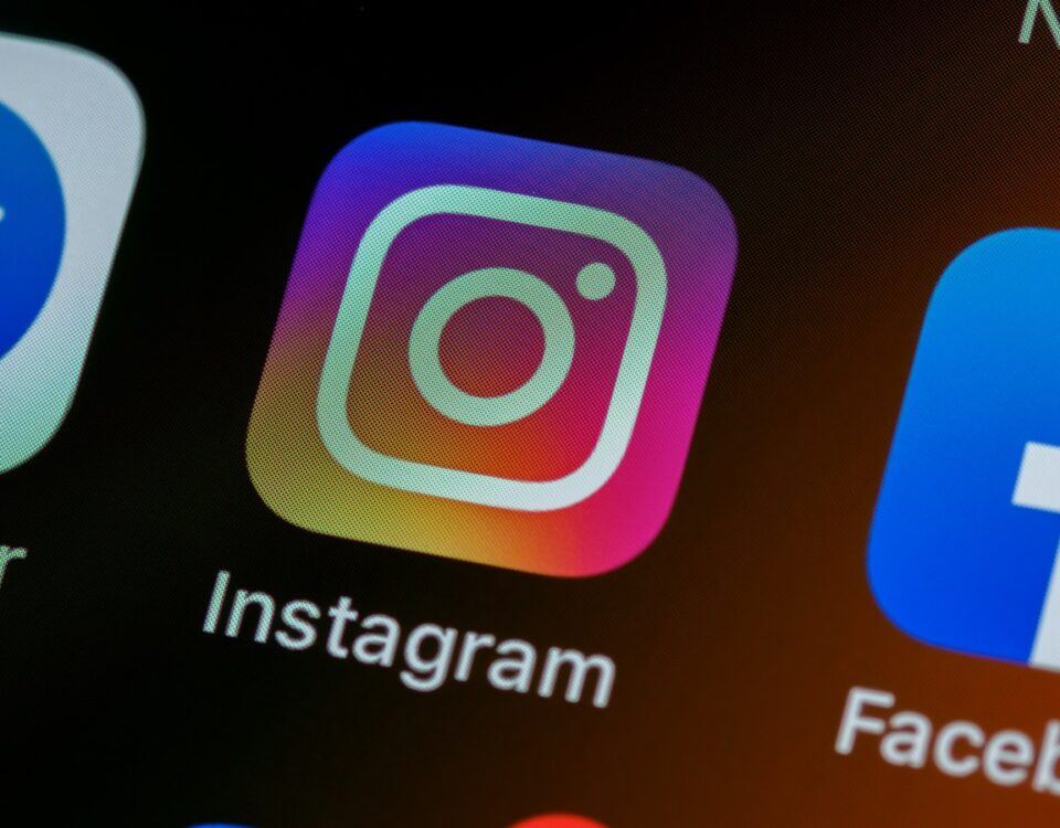 O que colocar nos destaques do Instagram para fortalecer parcerias com marcas O que colocar nos destaques do Instagram para fortalecer parcerias com marcas