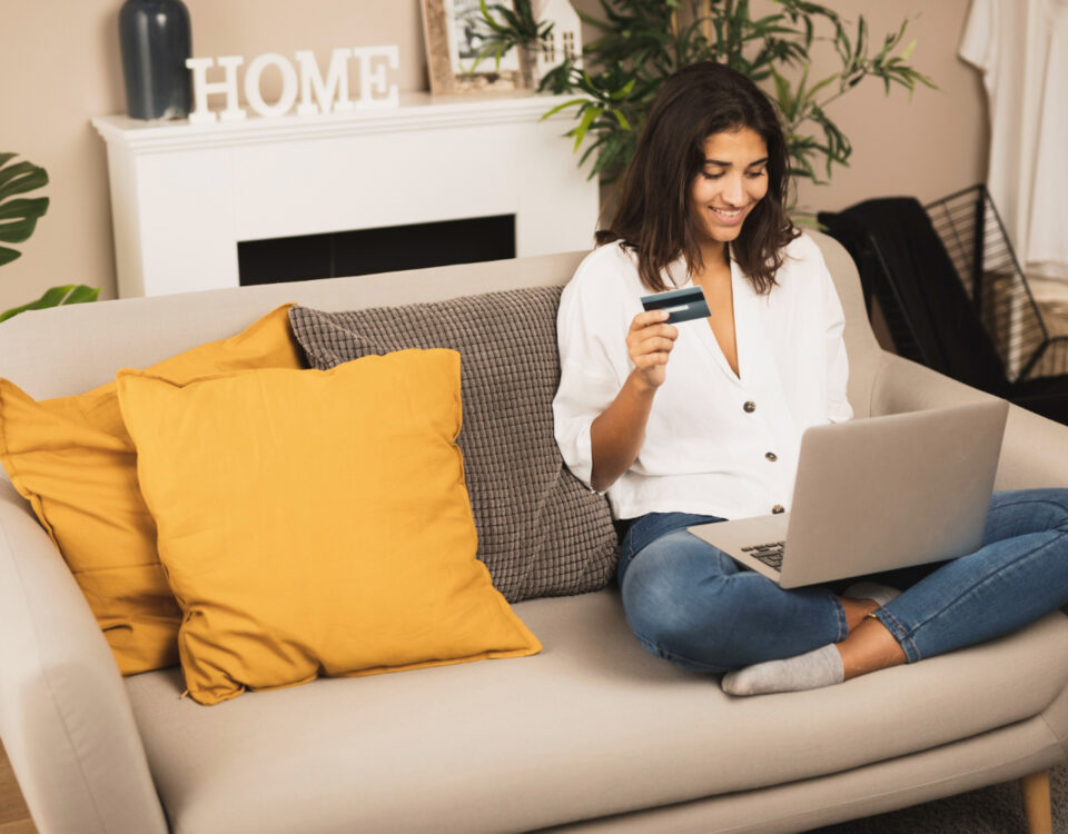 Tendências na compra online de móveis para espaços de trabalho Tendências na compra online de móveis para espaços de trabalho