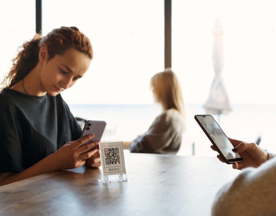Atendimento automático afasta clientes? O impacto dos chatbots Atendimento automático afasta clientes? O impacto dos chatbots