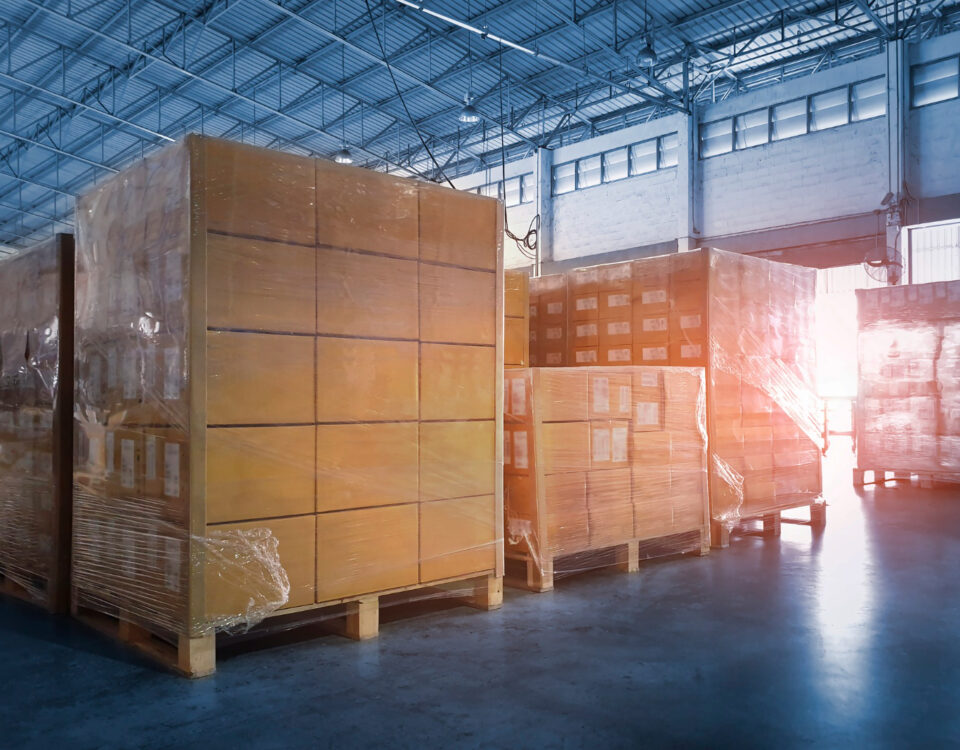 Desafios no envio de produtos com pesos e tamanhos variados Desafios no envio de produtos com pesos e tamanhos variados