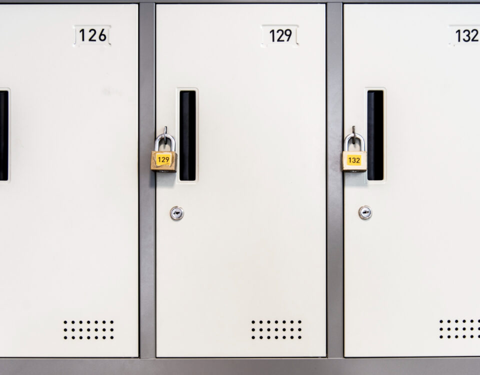 Locker, portaria e last mile: prédio como hub logístico Locker, portaria e last mile: prédio como hub logístico