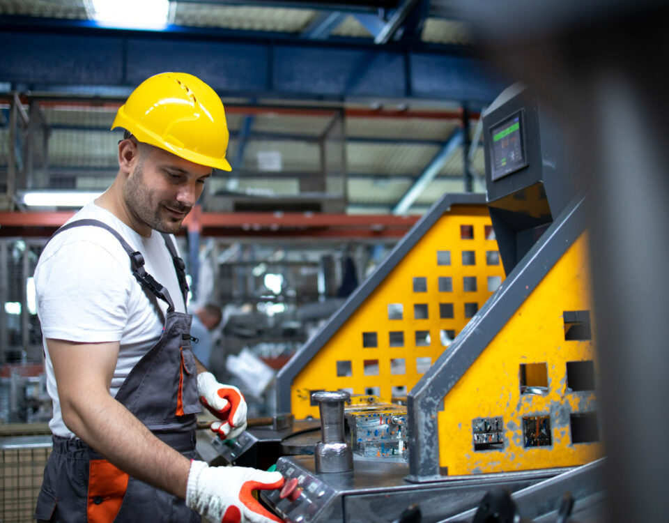 Do galpão à esteira: operadores e a logística 4.0